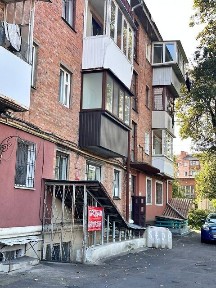 Продаж комерційного приміщення на вул. Василя Стуса 10, площа 67 кв. м • ID 32370796