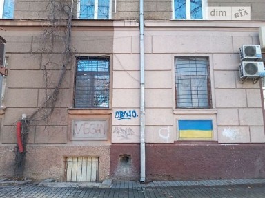 Продаж комерційного приміщення на пл. Соборна 10, площа 36 кв. м • ID 32351880