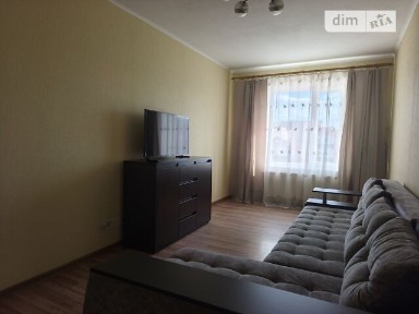 Довготривала оренда 2к квартири на вул. Київська 29 • ID 34972015