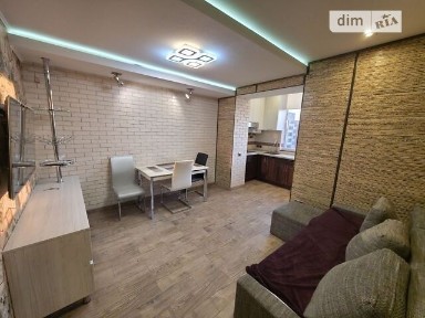 Довготривала оренда 2к квартири на вул. Володимирська 1 • ID 34968934