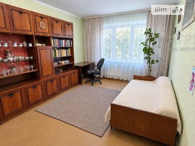 Продаж 1к квартири 38 кв. м на вул. Петра Вершигори 9А • ID 34970186