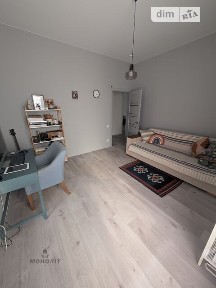 Продаж 1 поверхового будинку з ділянкою на 4.5 сотки, 115 кв. м, 3 кімнати, на вул. Композиторів • ID 34971987