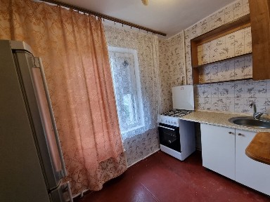 Оренда 1-кімнатної квартири 28 м², Симиренка вул., 24