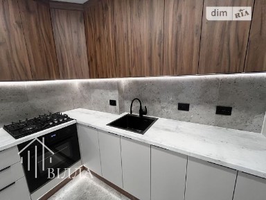 Продаж 2к квартири 57 кв. м на вул. Смакули 8 • ID 34973094