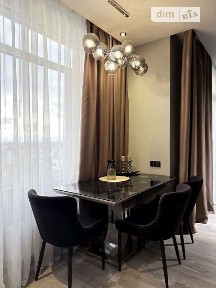 Продаж 2к квартири 63 кв. м на вул. Юнацька 1 • ID 34972600