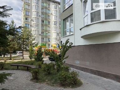 Продаж 2к квартири 67 кв. м на вул. Слобідська 16 • ID 34972172