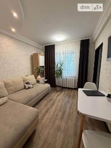 Продаж 3к квартири 67.1 кв. м на вул. Незалежності • ID 34973755