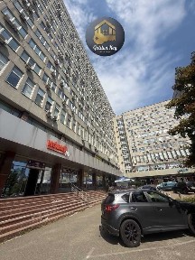 Продаж офісу 40.7 м², Євгена Сверстюка вул., 11