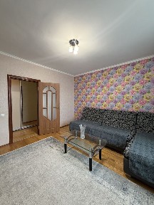 Буча! Центр! Продам двокімнатну квартиру з ремонтом! На Богдана Хмельницького. Меблі та техніка! Балкон. 66м2. Держпрограми. Мінімальне оформлення!