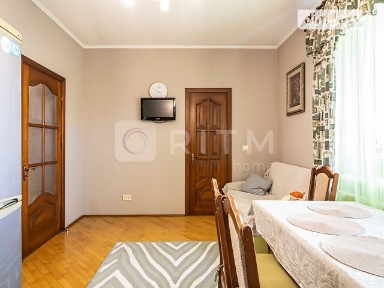 Продаж 3к квартири 95 кв. м на вул. Микитинецька • ID 34974221