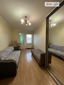 Продаж 1к квартири 34.5 кв. м на мас. Радужний 19 • ID 34974011