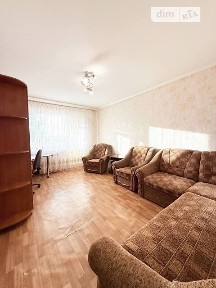 Здам подобово 2к квартиру на вул. Холодноярської бригади 12 • ID 34977283
