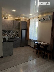 Довготривала оренда 1к квартири на вул. Довженка 10 • ID 34975554