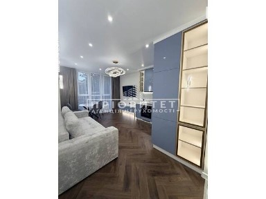 Продаж 1к квартири 53 кв. м на вул. Івана Франка • ID 34977117