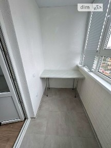 Продаж 1-кімнатної квартири 40.6 м², Озерна вул., 27А