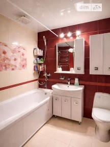 Продаж 2к квартири 67 кв. м на вул. Незалежності 21 • ID 34976653
