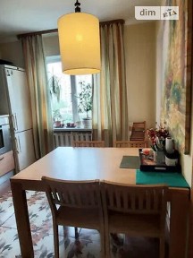 Продаж 3к квартири 85 кв. м на вул. Урлівська 9 • ID 34975841