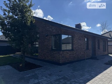 Продаж 1 поверхового будинку з ділянкою на 5.5 сотки, 105 кв. м, 4 кімнати, на вул. Успішна • ID 34976702