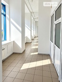 Оренда офісного приміщення на просп. Берестейський 2, приміщень - 8, поверх - 1 • ID 34978123