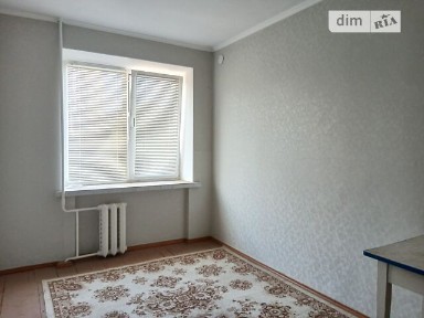Продаж кімнати 15 кв. м на вул. Каштанова • ID 34978084