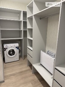 Довготривала оренда 2к квартири на вул. Набережна Перемоги 128 • ID 34978465