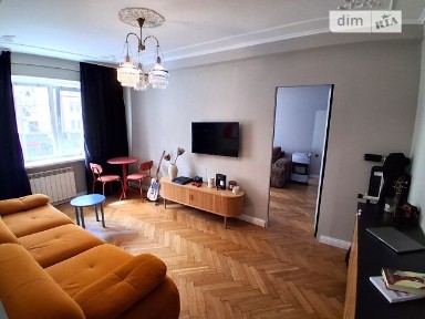 Продаж 2к квартири 41 кв. м на вул. Велика Васильківська 131 • ID 34978394