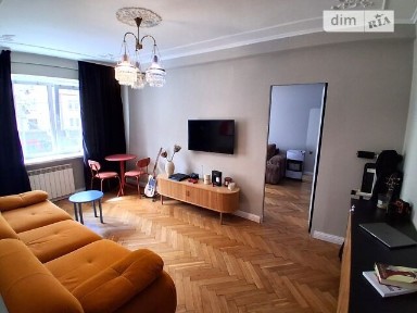 Продаж 2к квартири 41 кв. м на вул. Велика Васильківська 131 • ID 34978394
