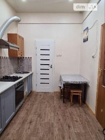 Продаж 1к квартири 27 кв. м на вул. Клепарівська • ID 34978227
