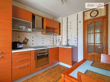 Продаж 2к квартири 64 кв. м на вул. Золотоустівська 4 • ID 34978145