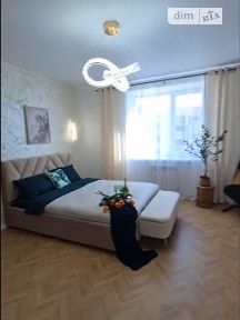 Продаж 3к квартири 77.6 кв. м на вул. Андрія Шептицького 10 • ID 34975645