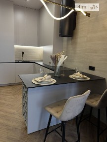 Продаж 2к квартири 45 кв. м на вул. Чубаївська • ID 34978871