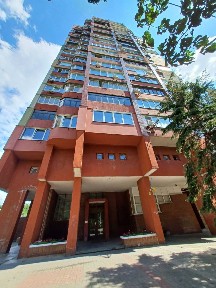 Київ, Старонаводницька вул., 8А