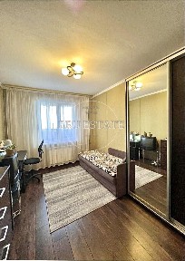 Продаж дуже приємної 2 к квартири 2 й поверх Ремонт ст м Позняки 10 хвилин Ривермол Григоренка єОселя єВідновлення Ваучер