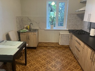 Оренда котеджа вул. Героів Крут