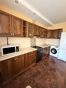 Оренда квартири на Грушевського 21 з газом