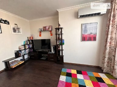 Продаж 2к квартири 75.2 кв. м на вул. Ахматової Анни 35 • ID 34982269