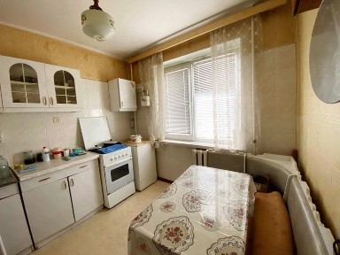 Продаж 2-кімнатної квартири 55 м², Лазурна вул.