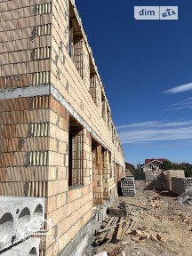 Продаж 2 поверхового таунхауса з ділянкою на 2 сотки, 100 кв. м, 4 кімнати, на вул. Київська 60 • ID 34986557