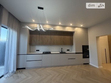 Продаж 3 поверхового таунхауса з ділянкою на 1.5 сотки, 120 кв. м, 4 кімнати, на вул. Сергія Мазіна • ID 34985236