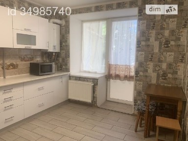 Довготривала оренда 2к квартири на просп. Миру 94 • ID 34985740