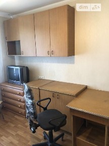 Здам в оренду кімнату на вул. Братиславська 42 довгостроково • ID 34985788