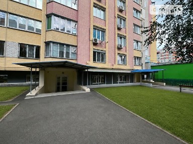 Продаж офісного приміщення 130 кв. м. на 0 поверсі на бул. Свободи 6, дев'ятиповерхова будівля • ID 34985759