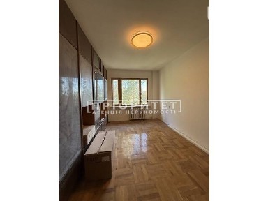 Продаж 4к квартири 70 кв. м на вул. Щоглова • ID 34986581