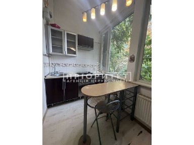 Продаж 2к квартири 63 кв. м на БелинскогоЛеонтовича • ID 34986579