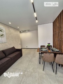 Продаж 1к квартири 61 кв. м на вул. Ділова • ID 34985709