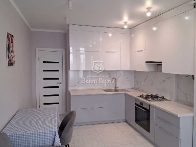 Продаж 1-кімнатної квартири 45.7 м², Юнацька вул., 4