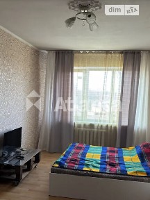 Продаж кімнати 44 кв. м на вул. Балківська • ID 34988365