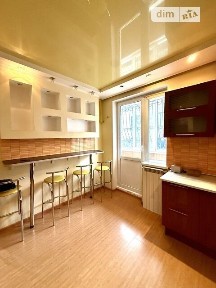 Довготривала оренда 1к квартири на вул. Петрусенка 20 • ID 34987898