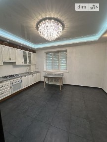 Продаж 2к квартири 77.3 кв. м на вул. Богдана Хмельницького 1 • ID 34987930