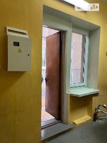 Здається комерційне приміщення на пл. Шевченка 1, площа 75 кв. м • ID 34987729